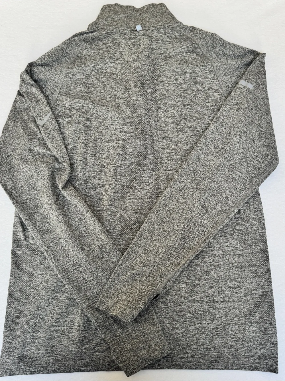 Nike Women’s Running Shirt Large Gray Dri-Fit 1/4 Zip Athletic Layer Thumbholes